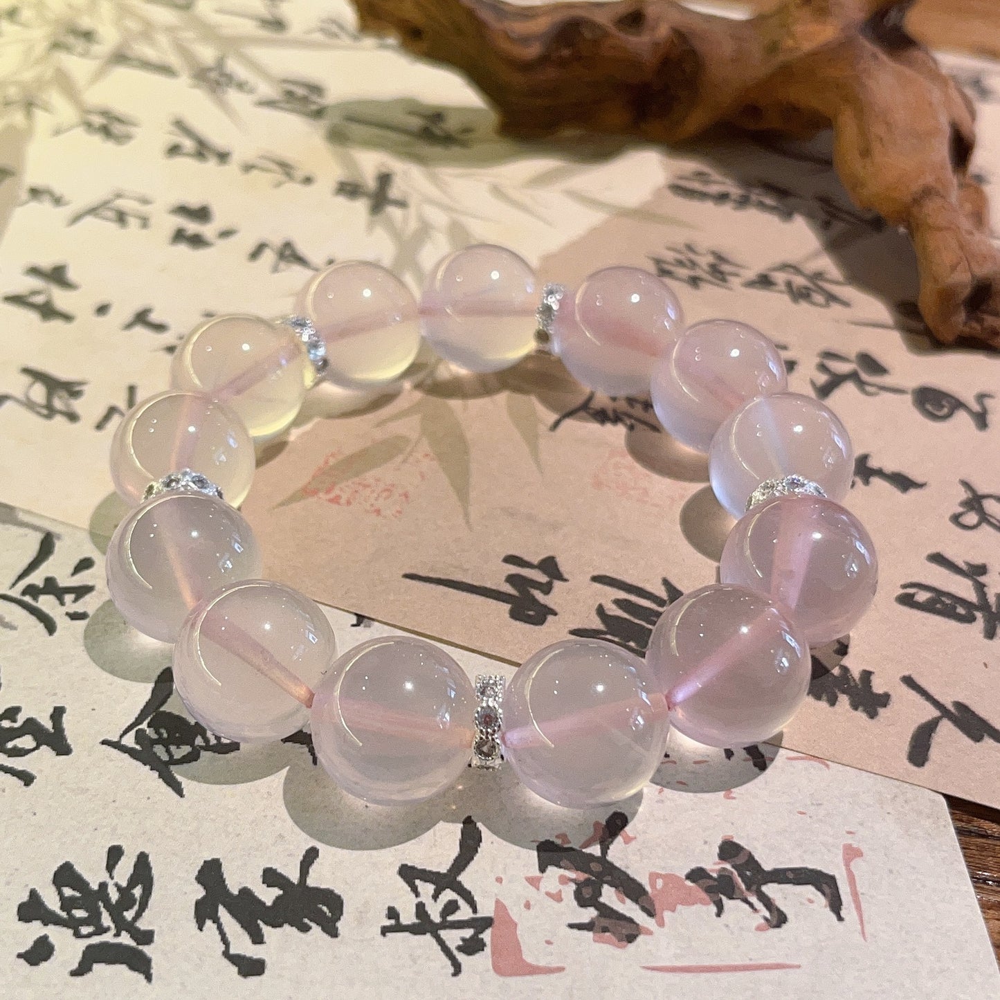 Natural star powder round bead bracelet women's Mozambique powder crystal bracelet light luxury high-end beaded jewelry