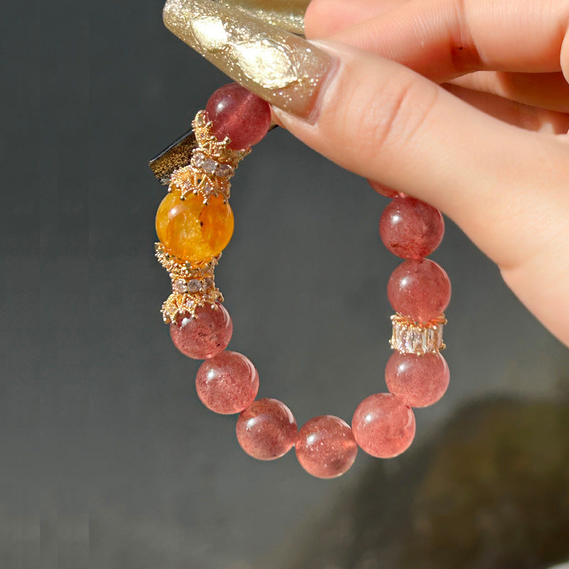 Natural strawberry crystal bracelet fashionable versatile yellow gum flower bracelet.