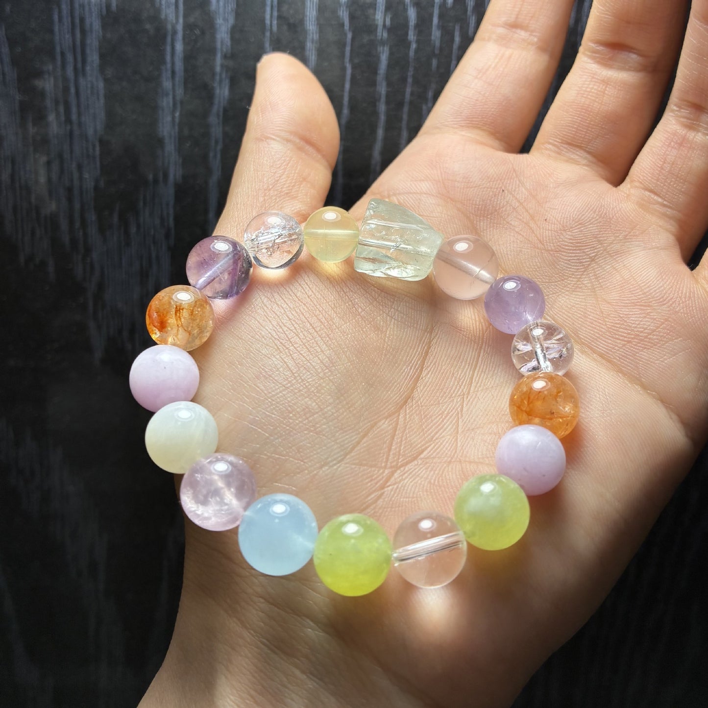 Natural crystal bracelet, large multi-treasure amethyst aquamarine red glue flower single circle bracelet.
