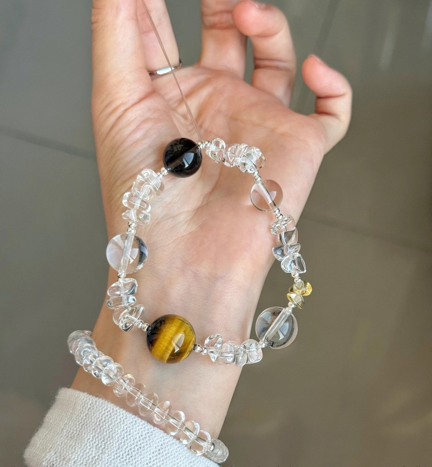 Cool feeling natural clean body white crystal with type purification exquisite fashion versatile bracelet